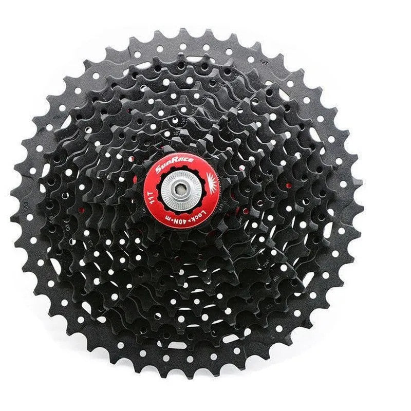 703860