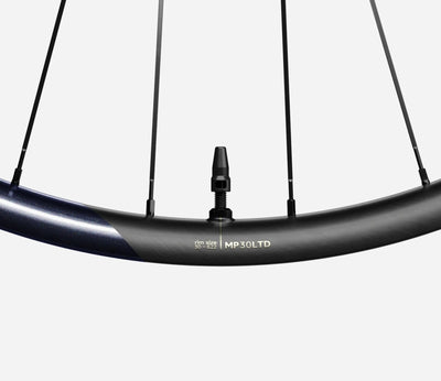 front-02-oquo-mp30ltd-noctiluca-gloss-my26